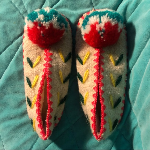 Authentic Handmade Greek Slippers from Greece, size 6 - Picture 5 of 6